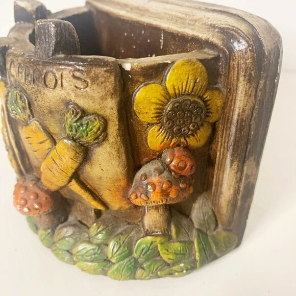 Vintage 1974 Hand Painted Planter Book End - Picture 3 of 9